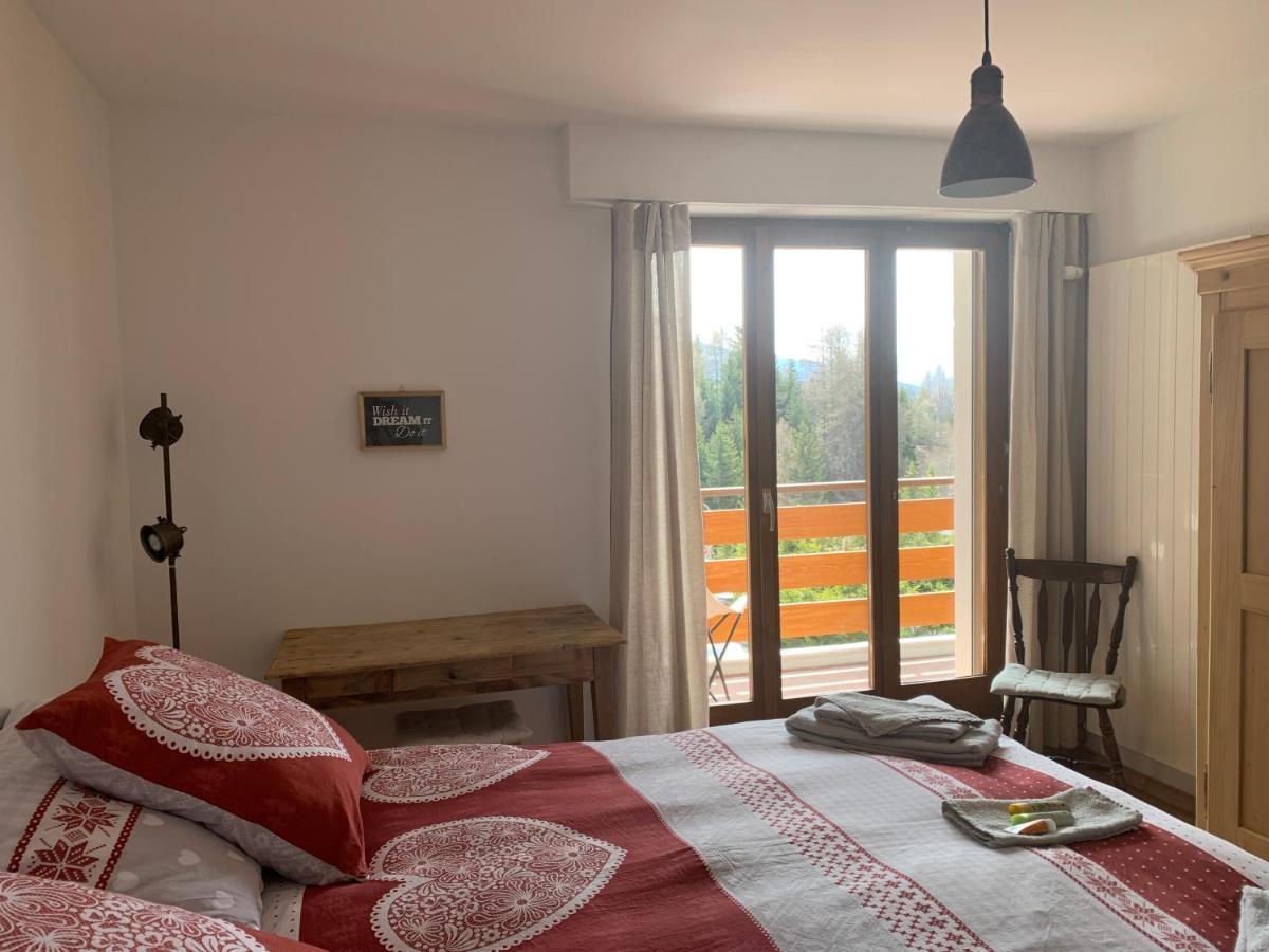 La Jacinthe De Crans Apartman Kültér fotó