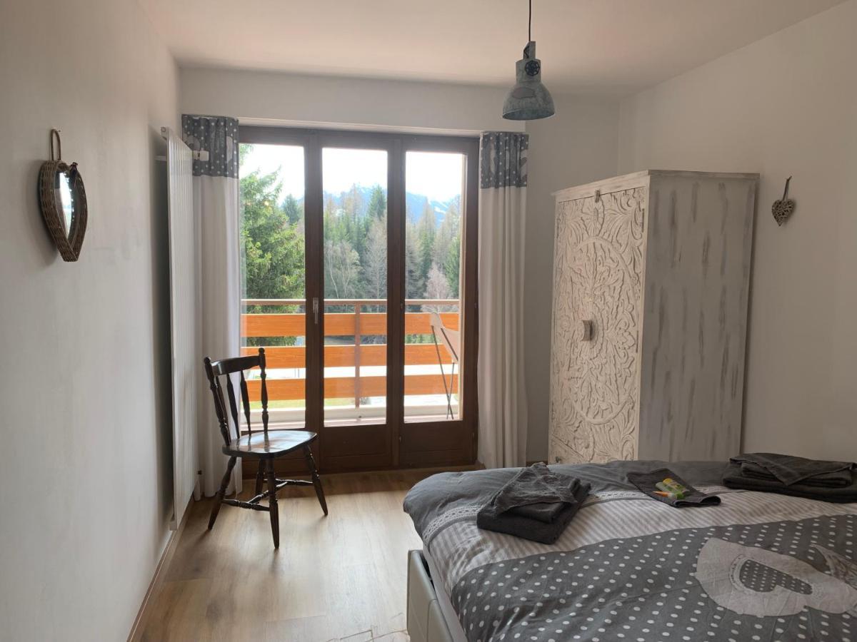 La Jacinthe De Crans Apartman Kültér fotó