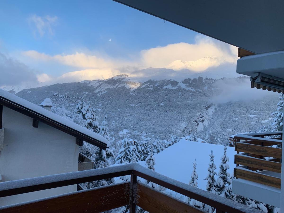 La Jacinthe De Crans Apartman Kültér fotó