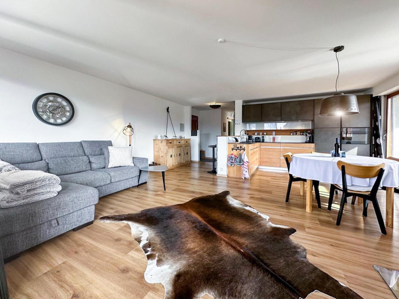 La Jacinthe De Crans Apartman Kültér fotó