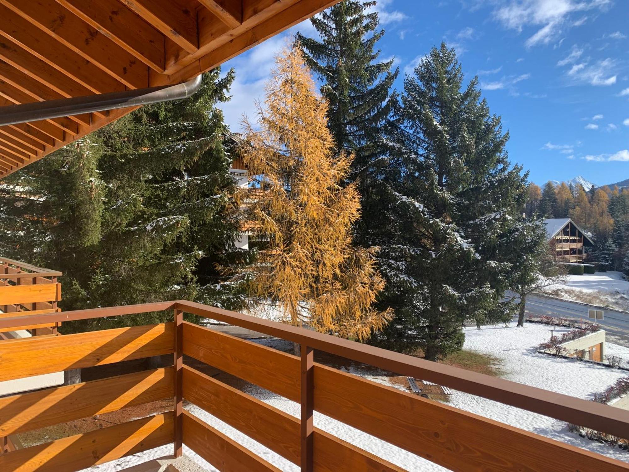 La Jacinthe De Crans Apartman Kültér fotó