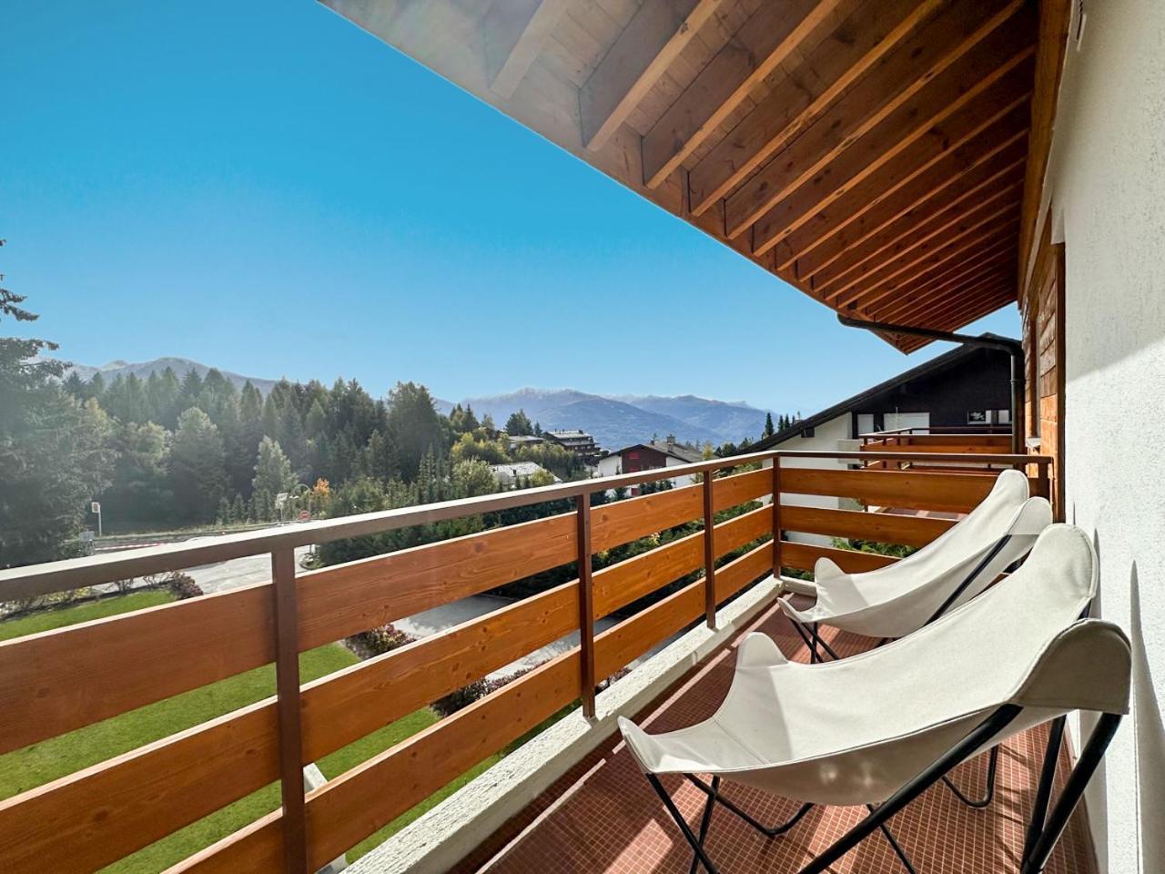 La Jacinthe De Crans Apartman Kültér fotó