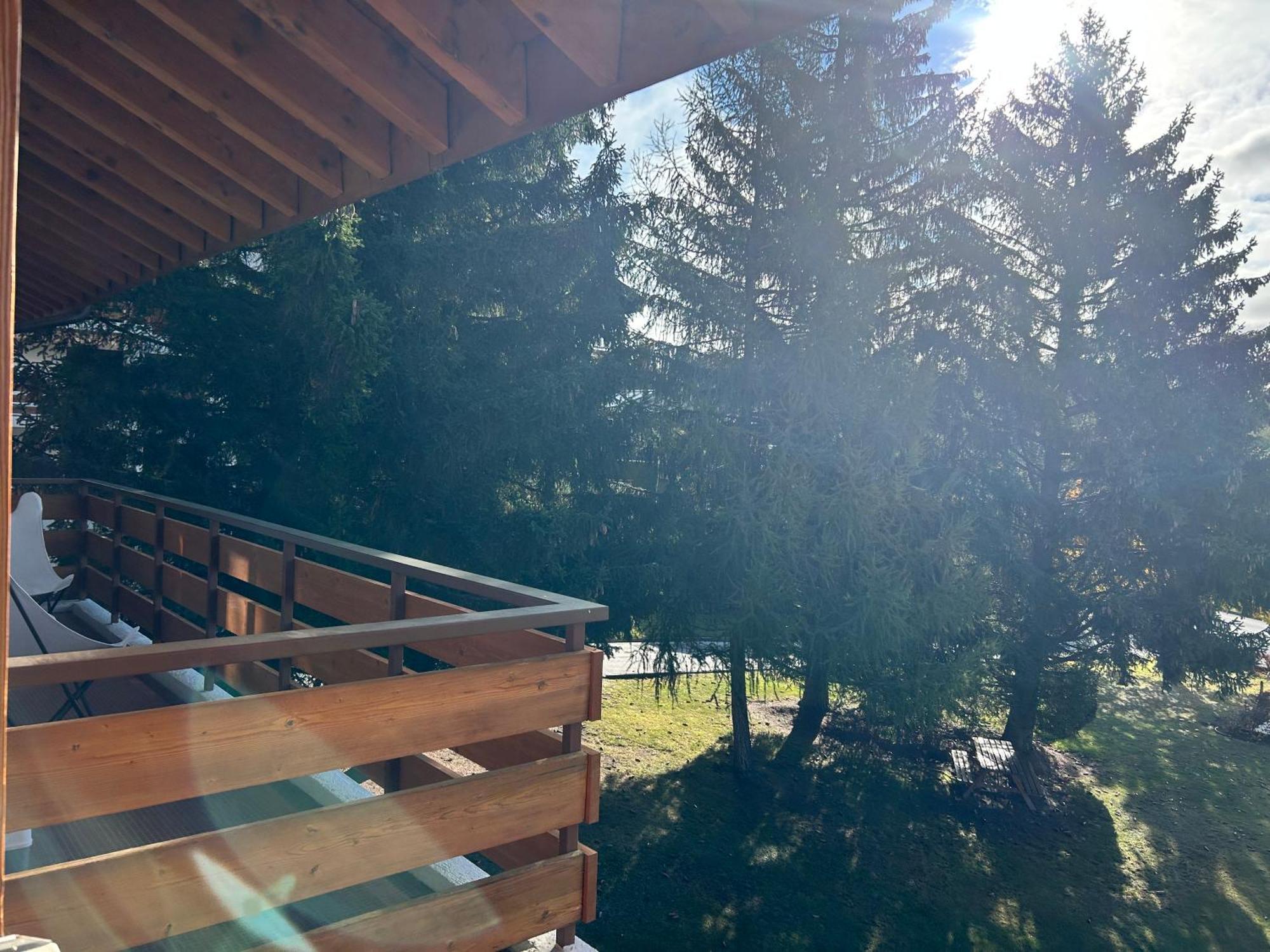 La Jacinthe De Crans Apartman Kültér fotó